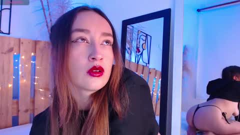 Violet Jones online show from 3, 3, 2025