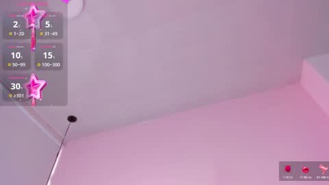 Snapshot of violet_myerrs chatting on 6, 10, 2025 violet online show from 6, 10, 2025