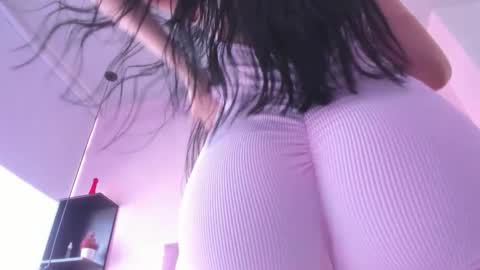 Snapshot of violet_myerrs chatting on 1, 11, 2025 violet online show from 1, 11, 2025