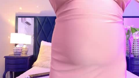 Snapshot of violet_saunders chatting on 25, 7, 2026 Violet online show from 25, 7, 2026