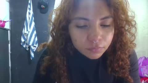 Snapshot of violet_smmithh chatting on 28, 7, 2026 Violet online show from 28, 7, 2026