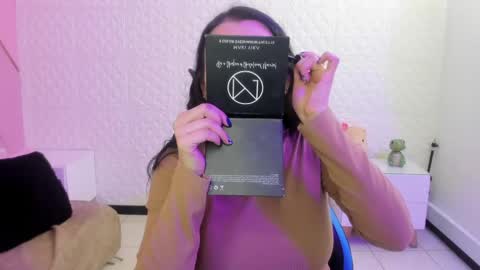 Snapshot of violeta_diazz chatting on 9, 5, 2026 online show from 9, 5, 2026