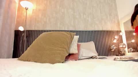 violeta fowler online show from 24, 10, 2025