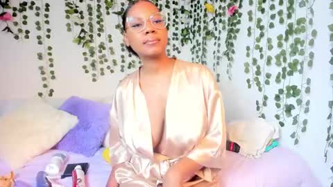 Snapshot of violeta_milleer chatting on 18, 2, 2025 Violeta online show from 18, 2, 2025