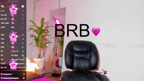 Snapshot of violeta_prince chatting on 19, 1, 2025 Violeta Princess Please help me with your thumbs up its important online show from 19, 1, 2025