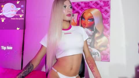 Violeta Princess Please help me with your thumbs up its important   online show from 24, 11, 2025