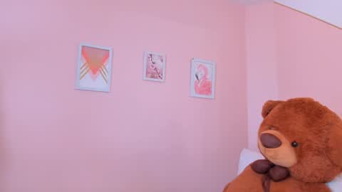 Snapshot of violeta_rodriguez_ chatting on 29, 5, 2026 Violeta Rodriguez online show from 29, 5, 2026