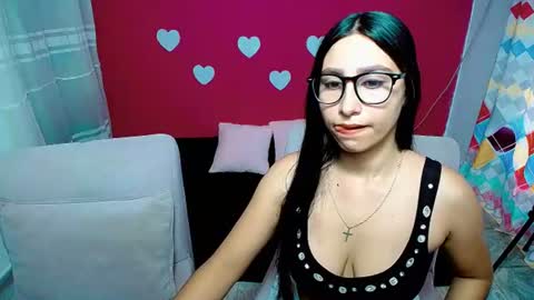 Snapshot of violeta_rouses chatting on 21, 6, 2026 violeta_rouses online show from 21, 6, 2026