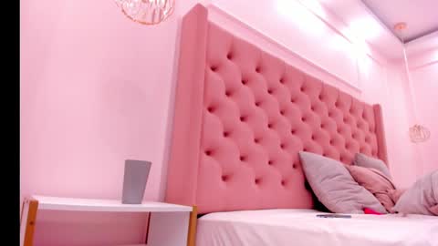 Snapshot of violeta_soracchi_ chatting on 9, 3, 2025 violeta_soracchi_ online show from 9, 3, 2025