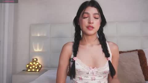 Violeta online show from 29, 3, 2026