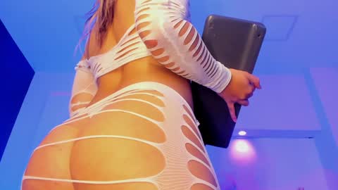 Violeta online show from 9, 1, 2025