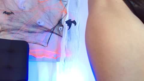 Violeta online show from 24, 10, 2025