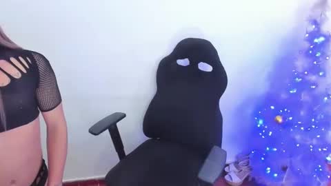 Snapshot of violetevans69 chatting on 8, 1, 2025 Violett online show from 8, 1, 2025