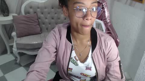 violeth_b online show from 19, 12, 2024