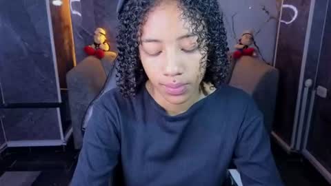 Snapshot of violeth_b chatting on 1, 7, 2026 violeth_b online show from 1, 7, 2026