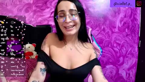 Snapshot of violetita7 chatting on 24, 10, 2025 Violetita de mil colores online show from 24, 10, 2025