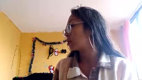 Violet777  online show from 14, 12, 2025