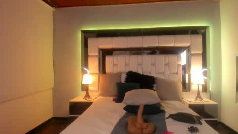 violetskinny online show from 11, 2, 2025