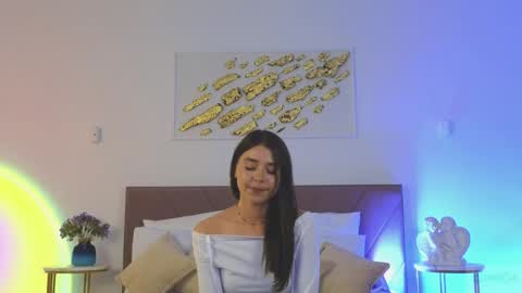 Snapshot of violetta_finch chatting on 23, 5, 2026 violetta_finch online show from 23, 5, 2026