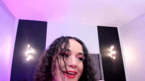 Violetta  online show from 25, 11, 2025