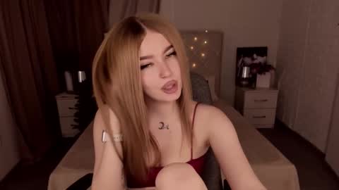 Snapshot of violettaotis chatting on 17, 1, 2025 ViolettaOtis online show from 17, 1, 2025