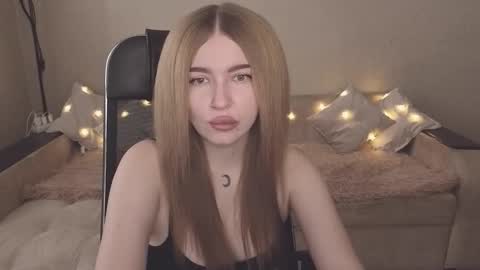 Snapshot of violettaotis chatting on 26, 10, 2025 ViolettaOtis online show from 26, 10, 2025