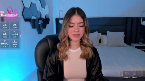 Violett  online show from 15, 10, 2025