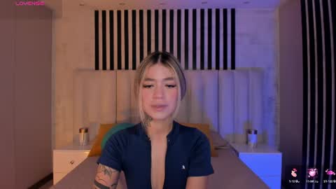 Snapshot of violetthansson chatting on 19, 6, 2026 Violett online show from 19, 6, 2026
