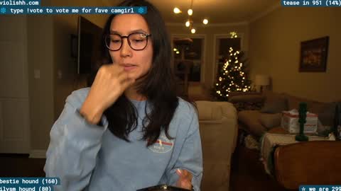 Snapshot of violishh chatting on 29, 12, 2024 follow me on twitter violishh and ig violishh  online show from 29, 12, 2024