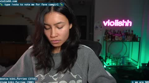 Snapshot of violishh chatting on 13, 1, 2025 follow me on twitter violishh and ig violishh  online show from 13, 1, 2025