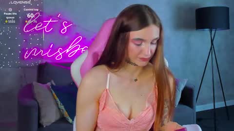 Snapshot of virdjinia_green chatting on 8, 7, 2026 Virdjinia online show from 8, 7, 2026