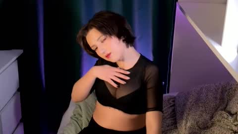 Snapshot of vireiax chatting on 12, 3, 2026 Vireia online show from 12, 3, 2026