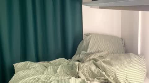 Snapshot of vireiax chatting on 15, 3, 2026 Vireia online show from 15, 3, 2026