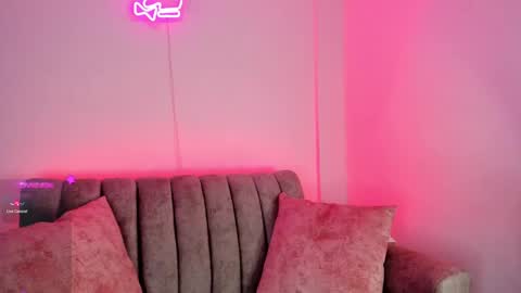 Snapshot of virgiwilk chatting on 4, 2, 2025 Jane online show from 4, 2, 2025
