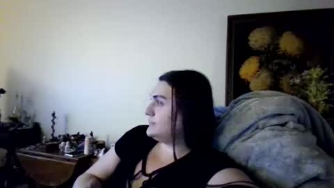 Snapshot of virgorian_enigma chatting on 25, 4, 2026 priscilla online show from 25, 4, 2026