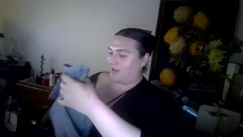 Snapshot of virgorian_enigma chatting on 25, 5, 2026 priscilla online show from 25, 5, 2026