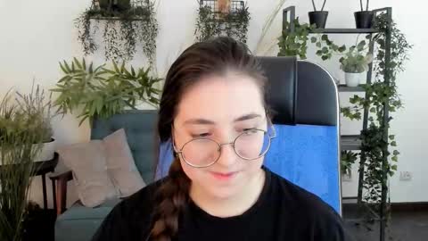 Snapshot of virtualvoyant chatting on 26, 11, 2025 your love online show from 26, 11, 2025