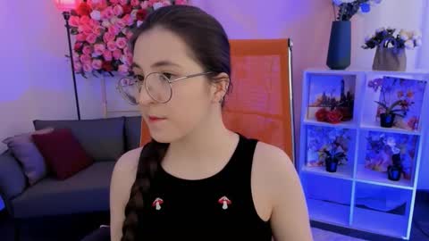 Snapshot of virtualvoyant chatting on 10, 2, 2026 your love online show from 10, 2, 2026