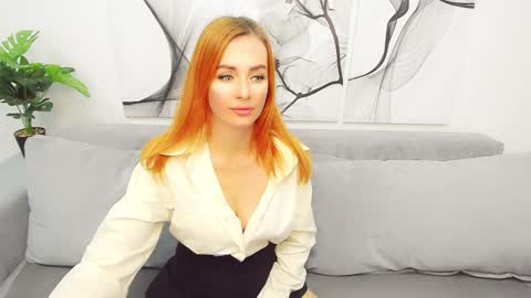 Snapshot of vita_flowen chatting on 10, 1, 2025 Vita online show from 10, 1, 2025