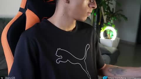 VITO BENZ online show from 25, 2, 2025