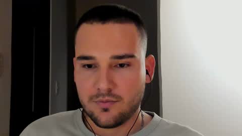 Vito Ferrer online show from 17, 1, 2025