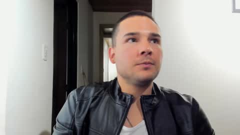 Vito Ferrer online show from 23, 1, 2025