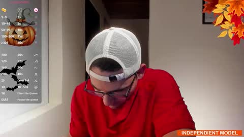 Vito Ferrer online show from 10, 10, 2025