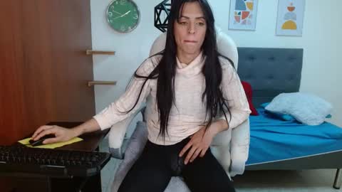 VITTORIA  online show from 9, 2, 2025