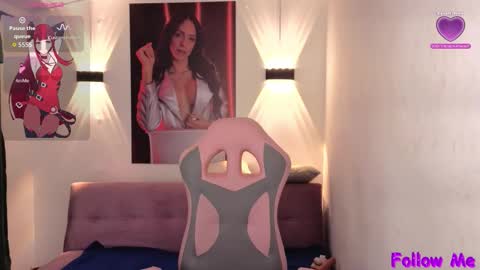 VITTORIA  online show from 19, 10, 2025