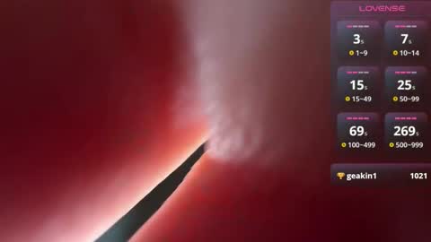 Snapshot of vivi__squirrel chatting on 5, 12, 2025 Vivi online show from 5, 12, 2025