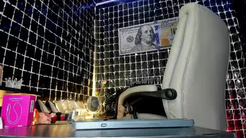 Snapshot of vivi_honey_ chatting on 1, 6, 2026 IGkarol navarret3 online show from 1, 6, 2026