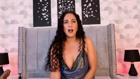 VIVIANA DOMINGUEZ online show from 20, 4, 2026