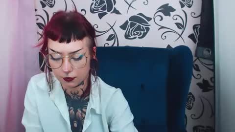 ViviaDarc online show from 26, 9, 2025