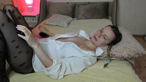 vivian_alison online show from 8, 12, 2024